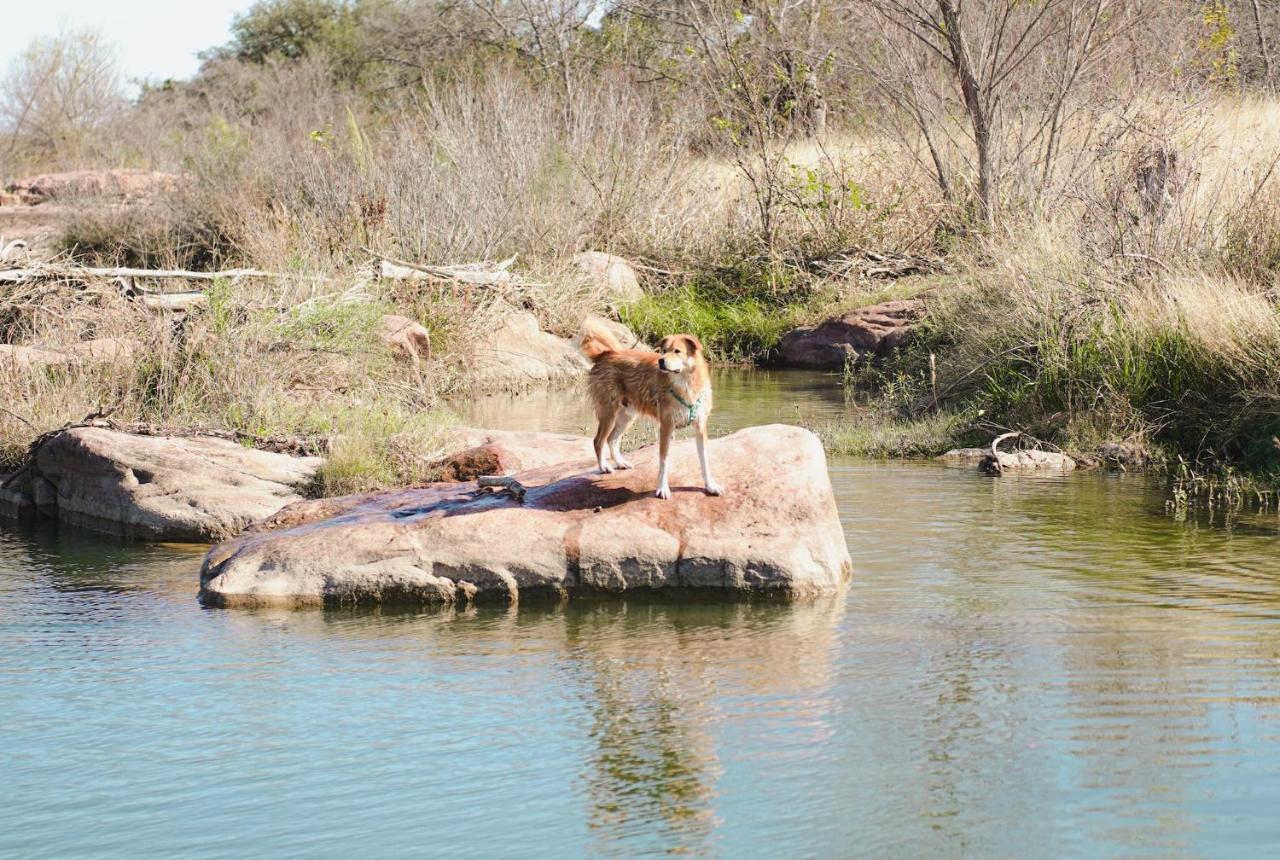 Lazo House - Riverfront With Overlooking Llano River Luaran gambar