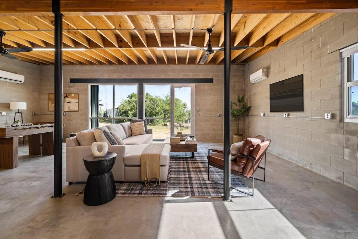 Lazo House - Riverfront With Overlooking Llano River Luaran gambar