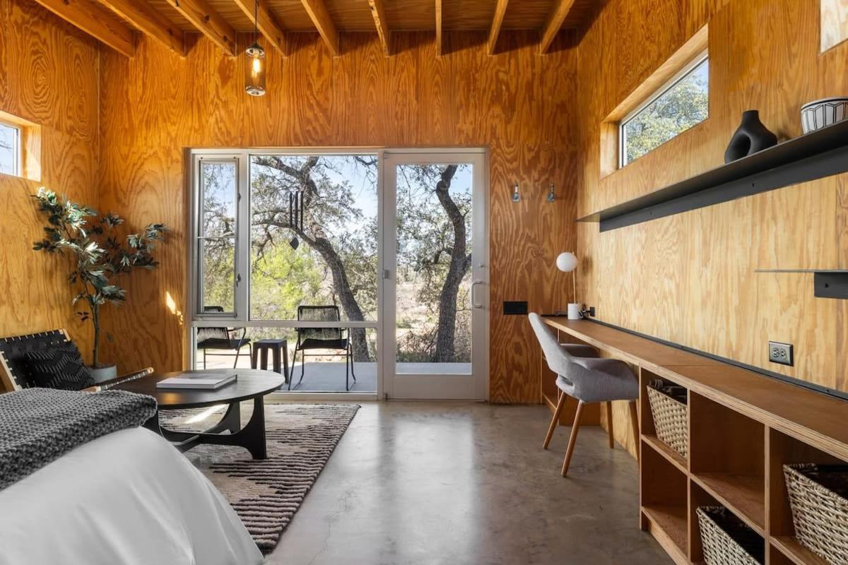 Lazo House - Riverfront With Overlooking Llano River Luaran gambar